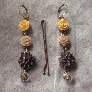 Beautiful Floral Dangle Earrings